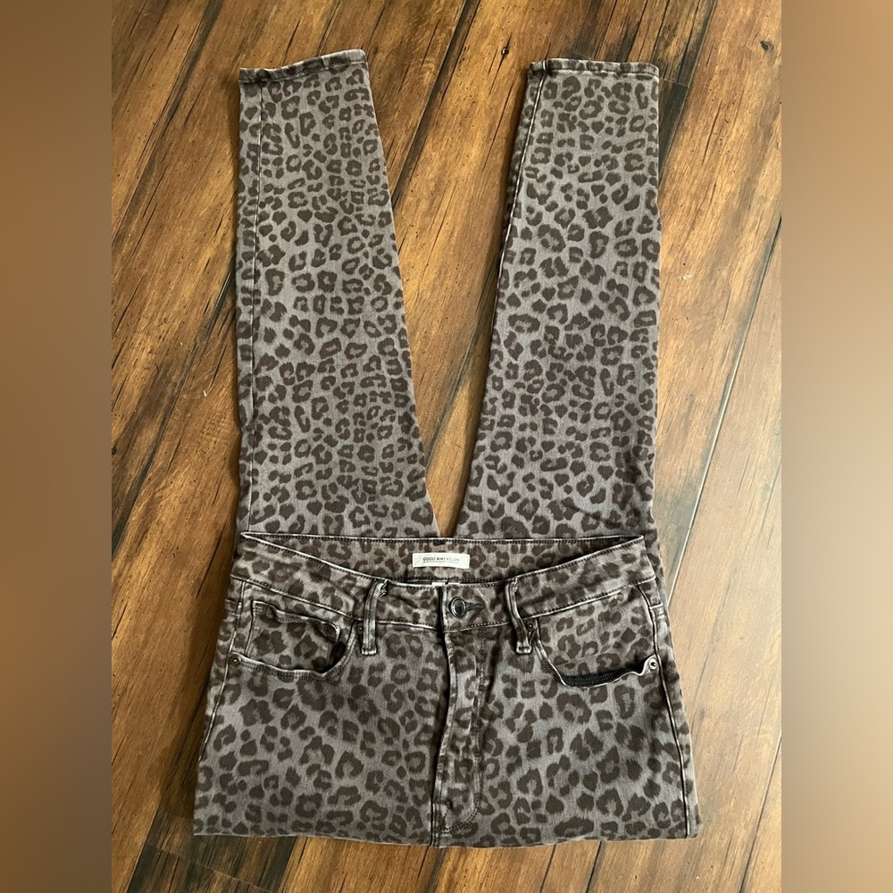 GOOD AMERICAN WOMEN LEOPARD PRINT JEANS